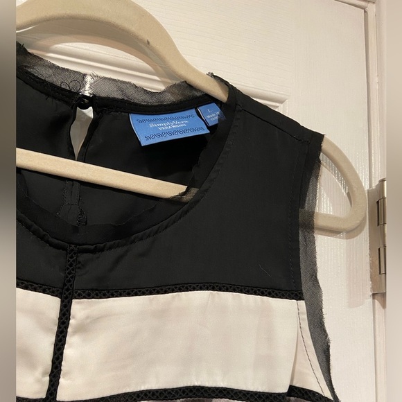 Simply Vera Wang Size L Black Gray Lightweight Watercolor Drop-Tail Hem Tank Top - Picture 8 of 11